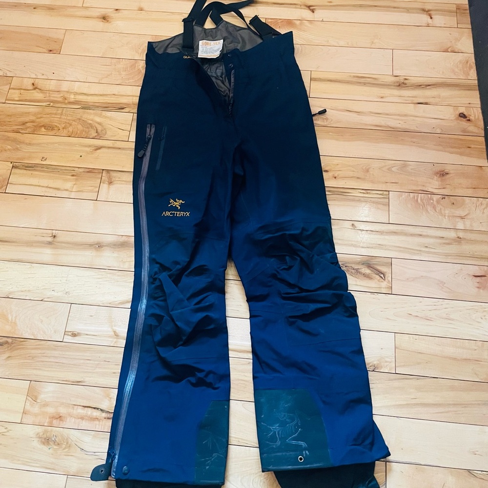 Arcteryx Blue Small Gortex Bibs Overallsl